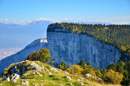 Pass down to grenoble